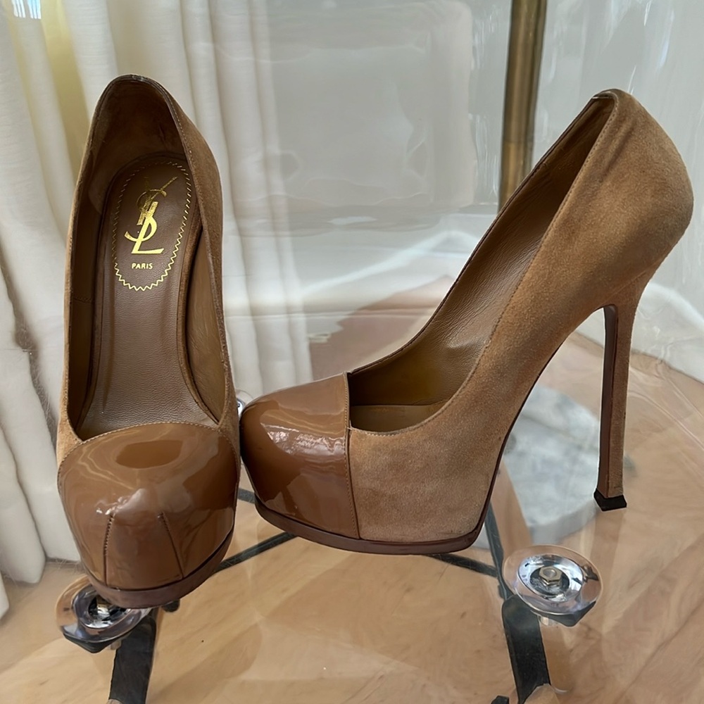 Saint Laurent beige suede and patent leather Tribtoo platform pumps size 36 / 6